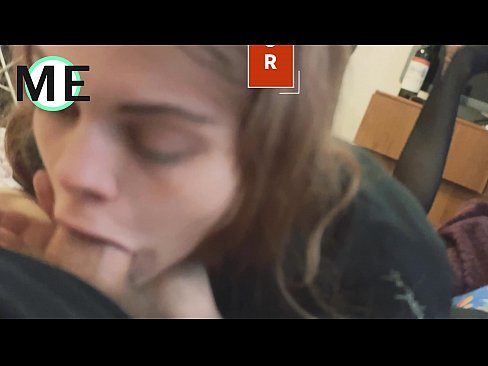 ❤️ Πούτσος στο λαιμό της, σκισμένο καλσόν και σκισμένα τακούνια Πλάκες, στο el.sexygirlspics-com.ru ❌❤